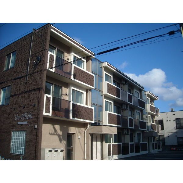 アンフィリットの外観画像