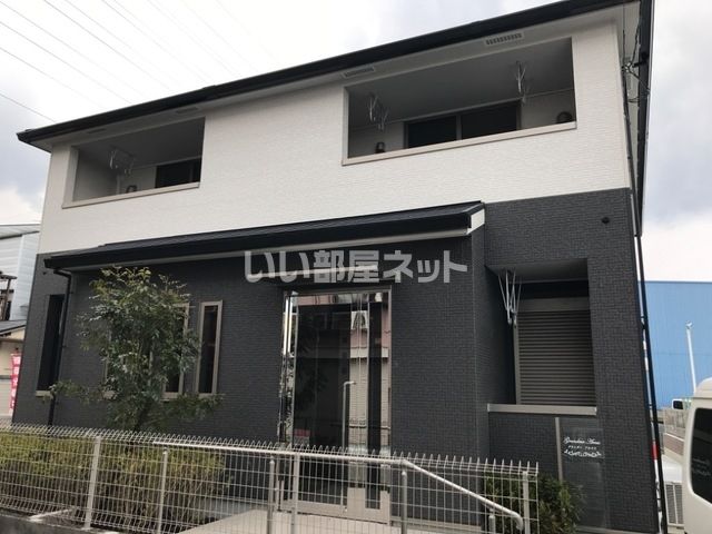 Grandeur Arcusの外観画像