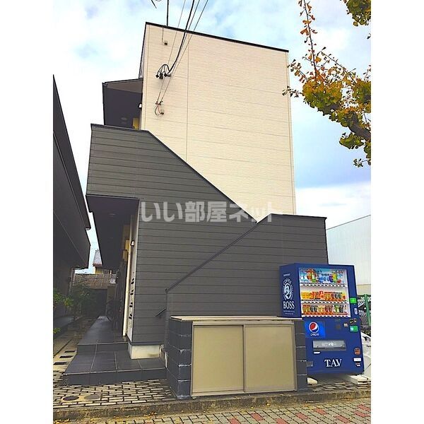 クラリチェの外観画像