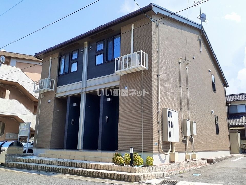 エレガンシアの外観画像