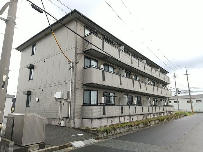 コリーヌ ヴェルテの外観画像