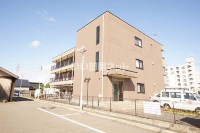 ビルヌーヴの外観画像