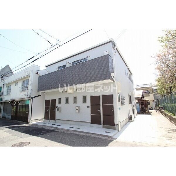 プライムガーデンの外観画像