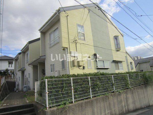 りこうハイツB棟の外観画像