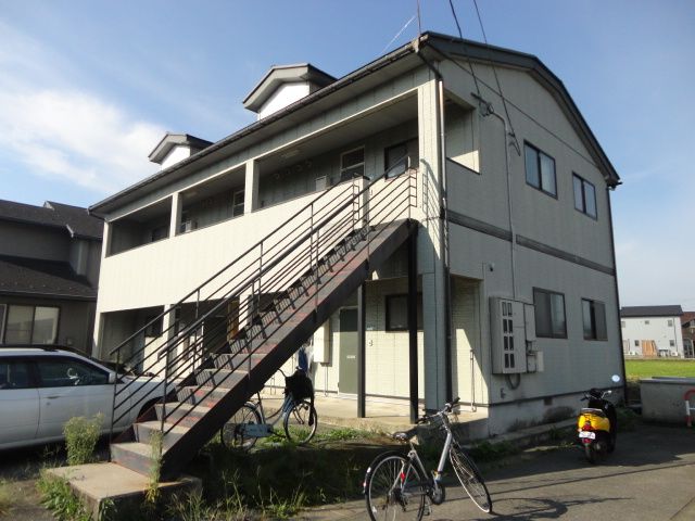 コーポラス入善の外観画像