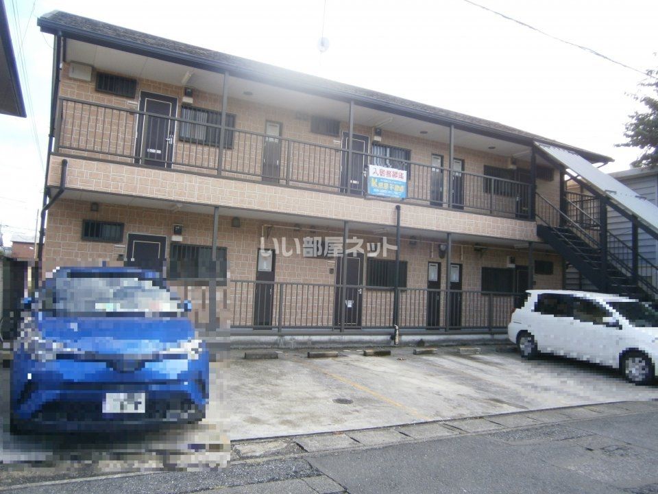 小山駅南コーポの外観画像