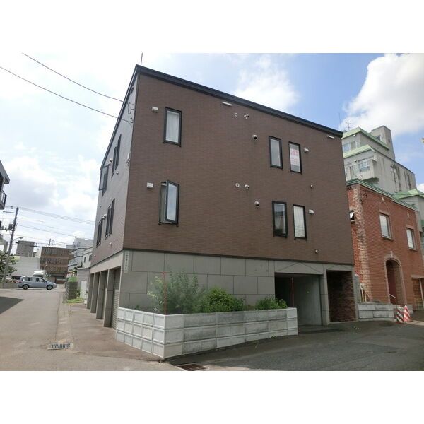 Long Wood (ロングウッド)の外観画像