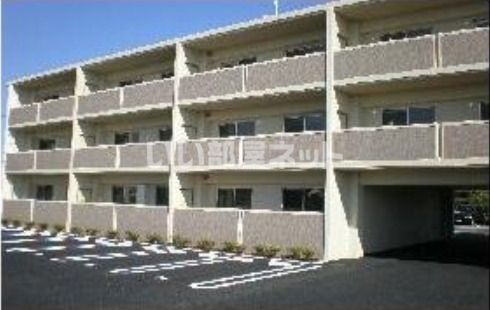 スプルースⅢの外観画像