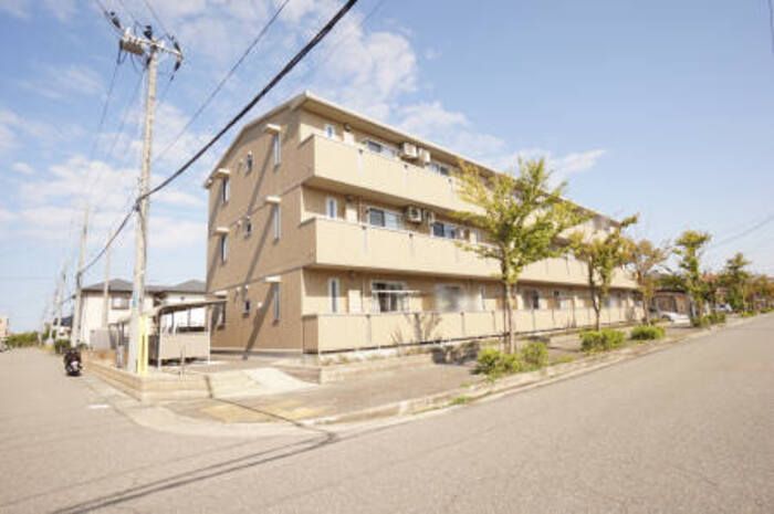 シャルマンの外観画像