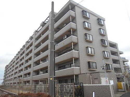 ライオンズガーデン千葉八街の外観画像