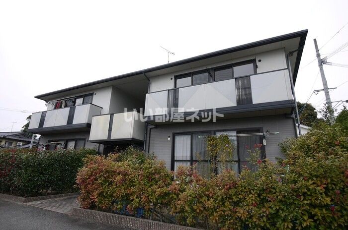 クレスト 壱番館A棟の外観画像