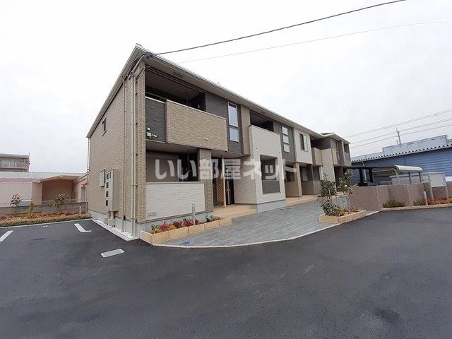 ラ・クリエールの外観画像