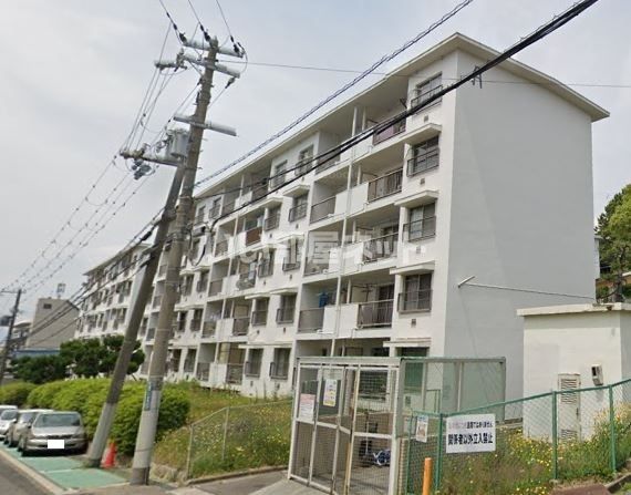 垂水上高丸住宅A号棟の外観画像