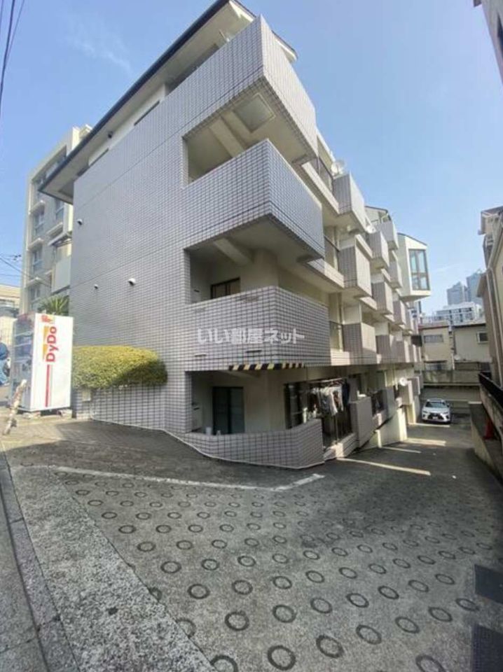 セシーズ初台の外観画像