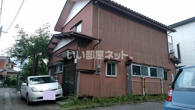 新潟市巻甲戸建の外観画像