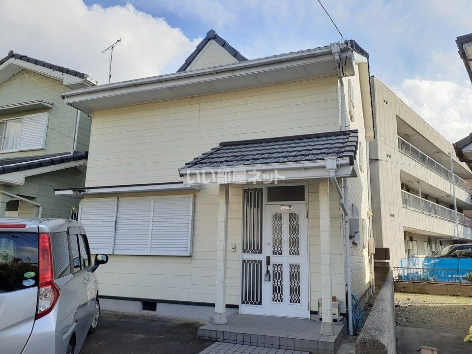 垣鼻町前川借家の外観画像