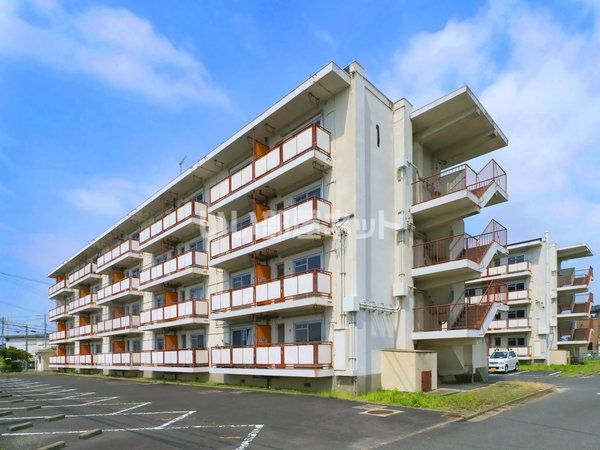 ビレッジハウス磯山2号棟の外観画像