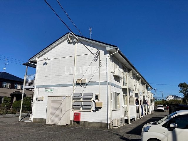 グリーンプラザの外観画像