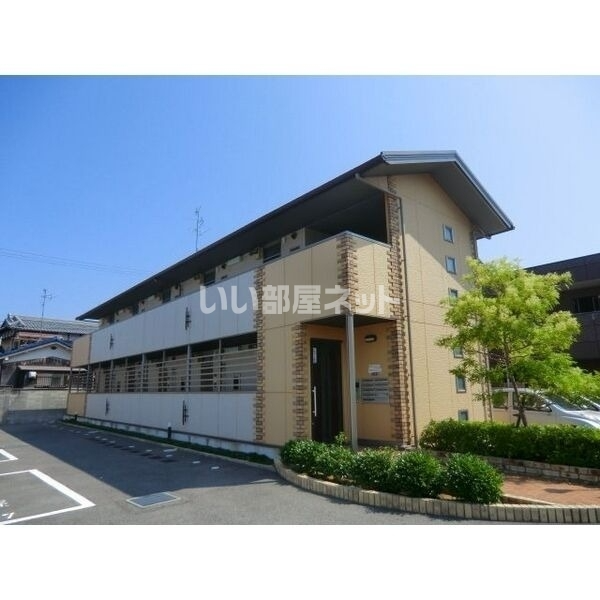 ヴィラブルームB棟の外観画像