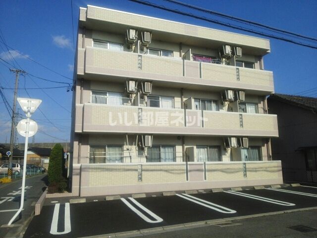 アークエンジェルの外観画像