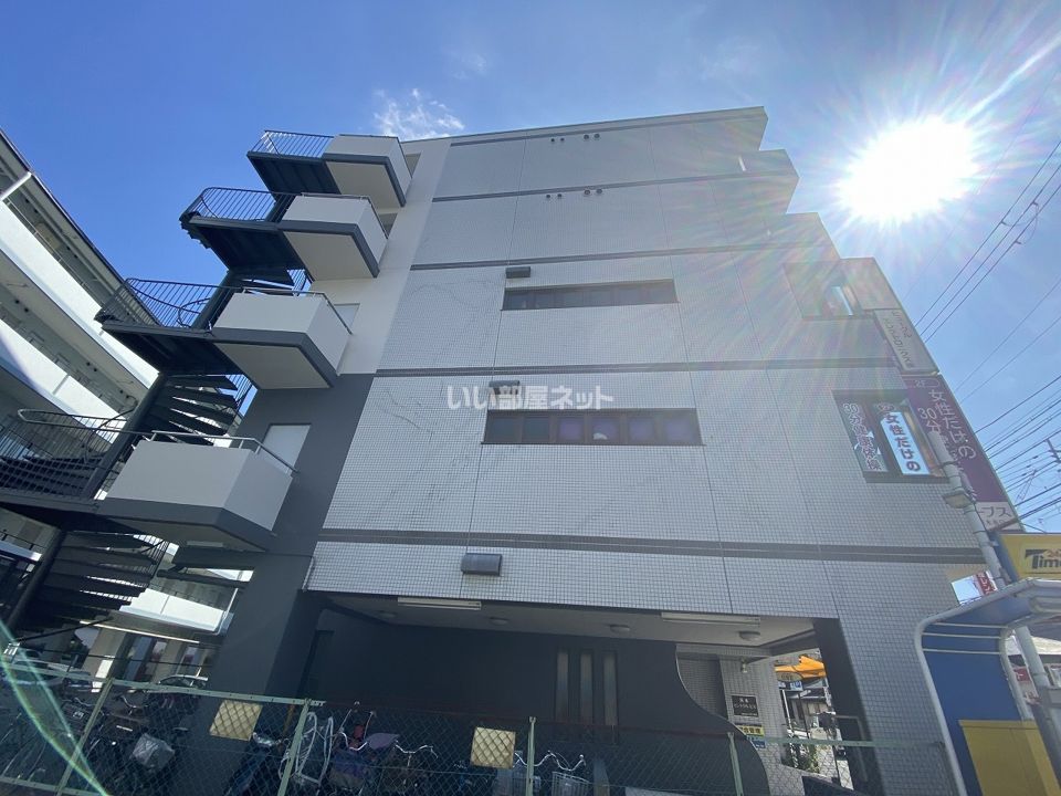 茨木セントラルビルの外観画像