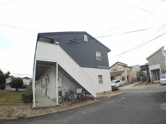 ファミールコートⅡの外観画像