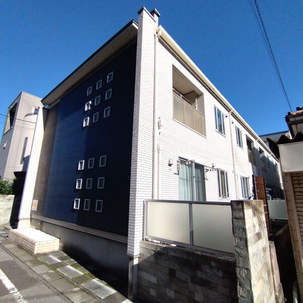 M&Hの外観画像