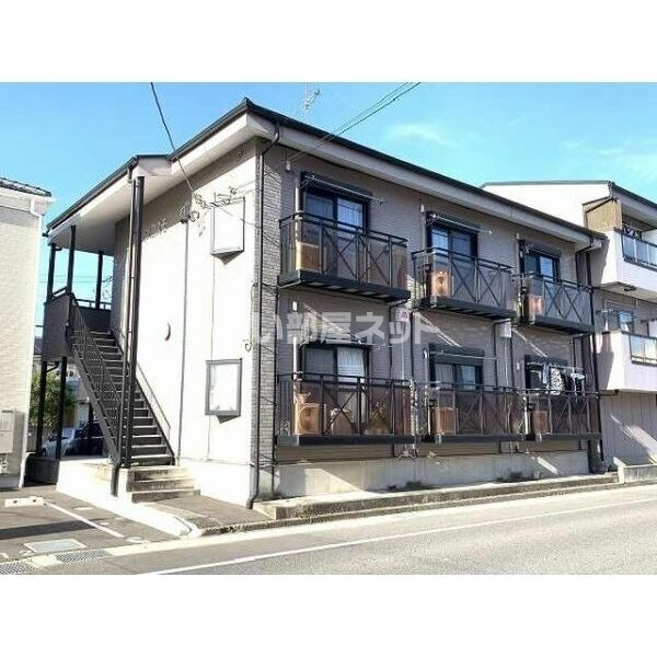 サープラス コスモの外観画像