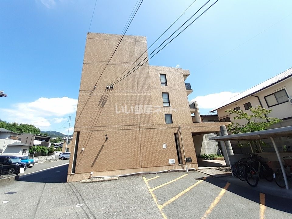 ヴィコロ宮の町の外観画像