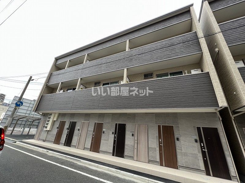 ロイヤルヴィラ皆実町B棟の外観画像