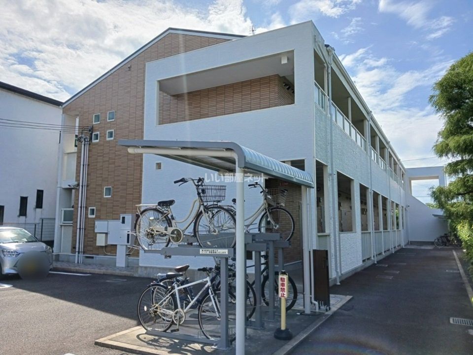 ハイツ東大手の外観画像