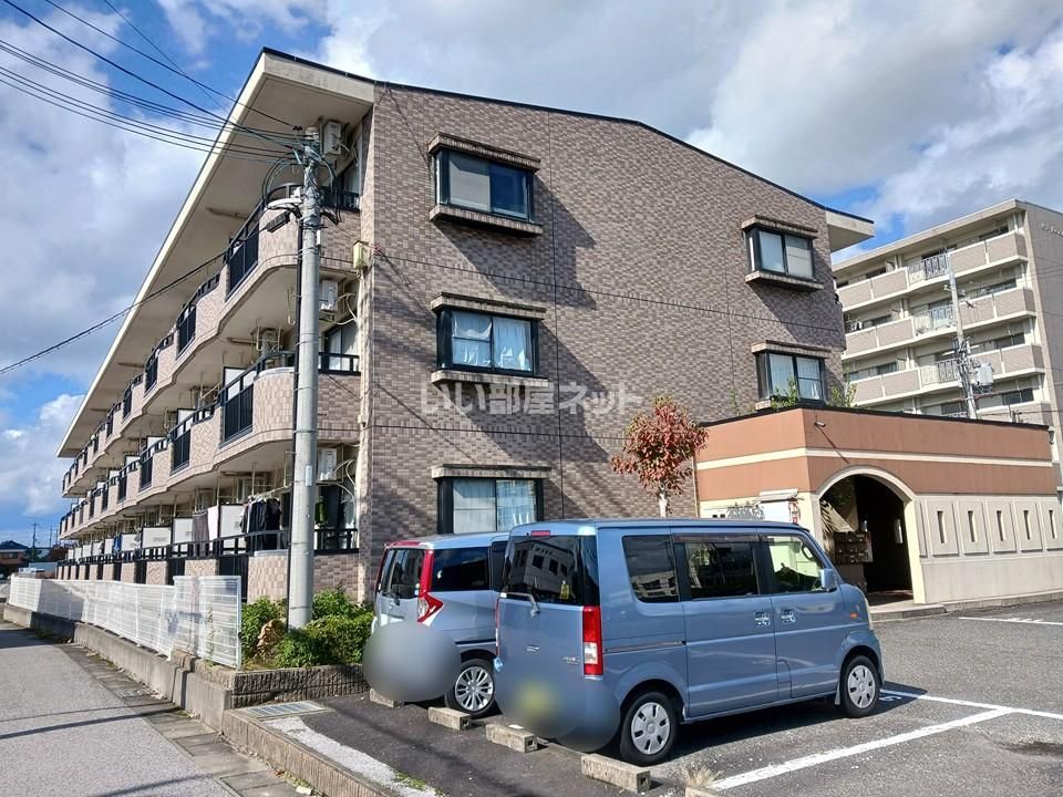 マンション亨の外観画像