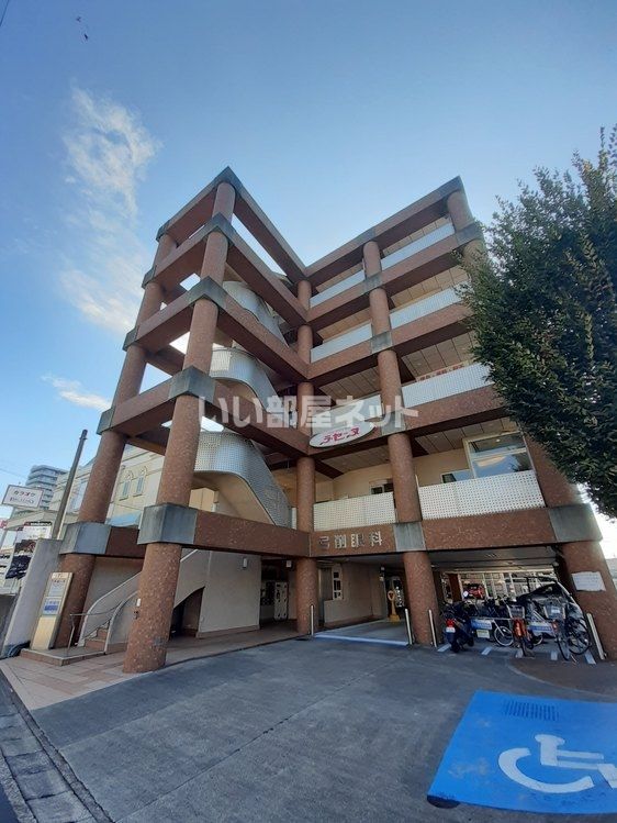 ティーズ桃山の外観画像