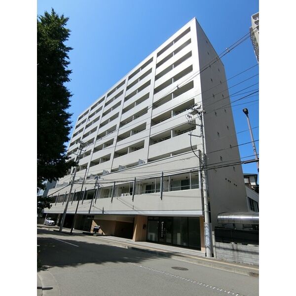 アーバンフラッツ榴ヶ岡の外観画像