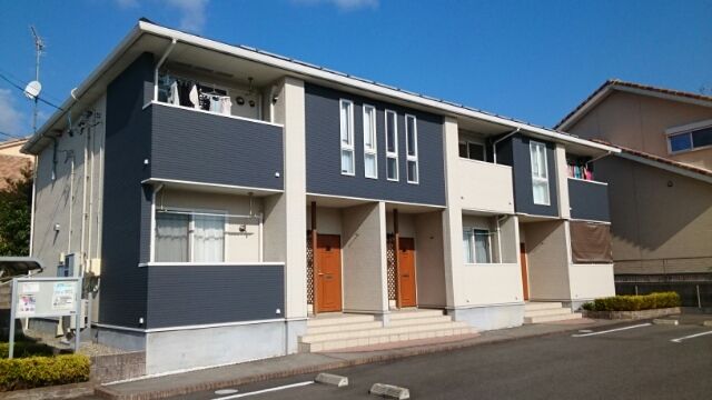 フラワープラシードの外観画像