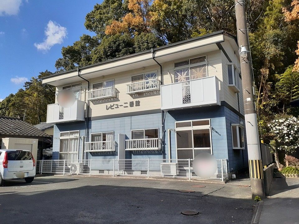 レビュー弐番館の外観画像