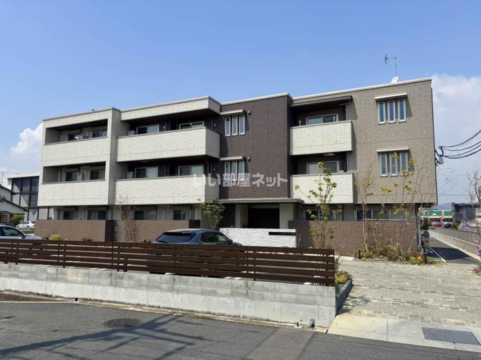シャーメゾンステージ大島の外観画像