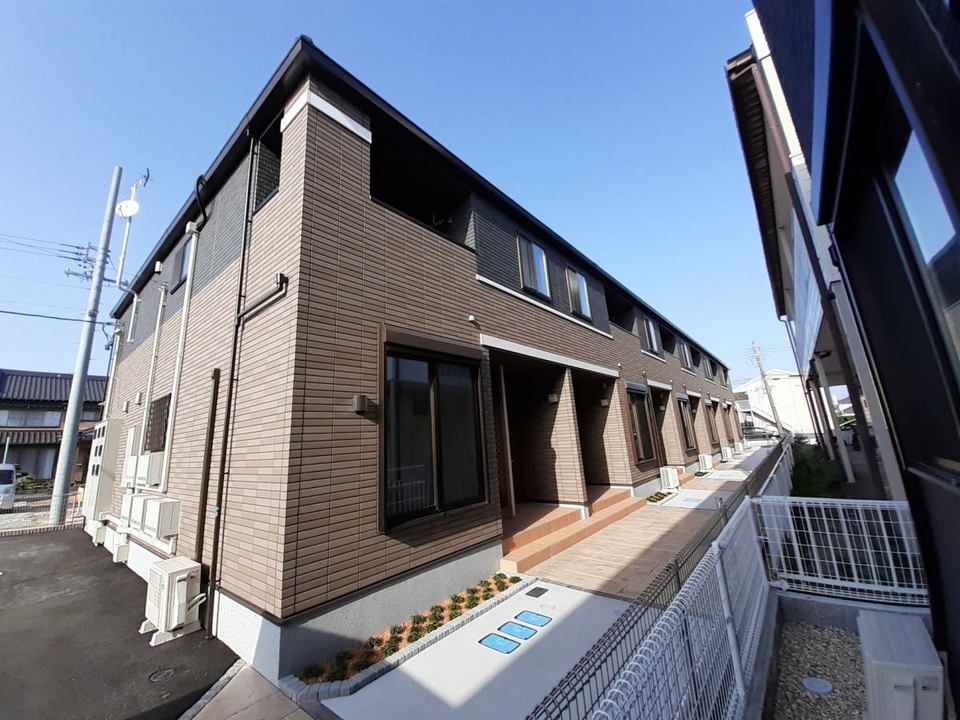 エルピーダの外観画像