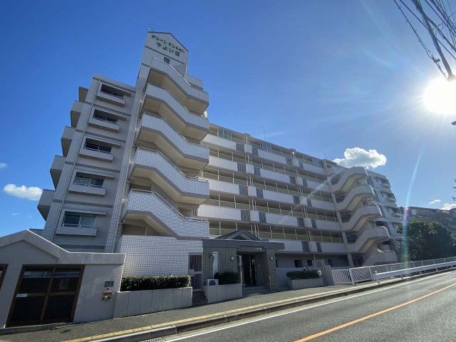 グリーンマンションやよい坂の外観画像
