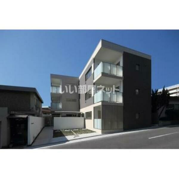 グランドゥール覚王山の外観画像