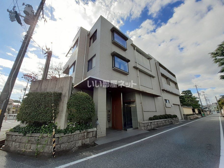 ホワイエ甲子園Ⅱの外観画像