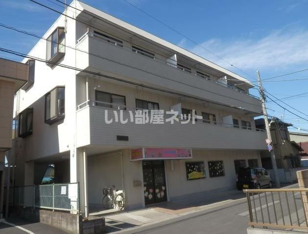 新和ビルの外観画像