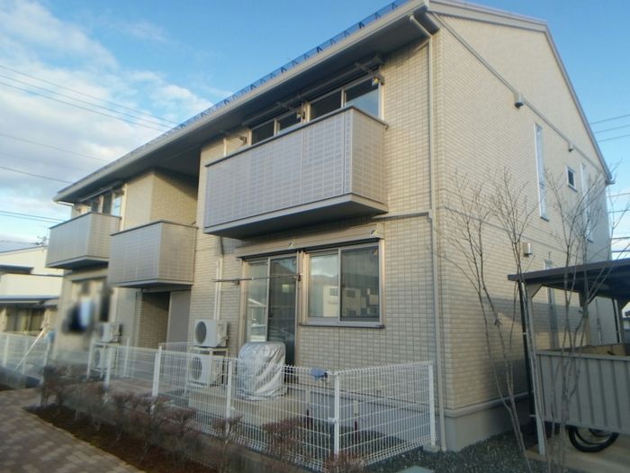 ガーデンAyashi Aの外観画像