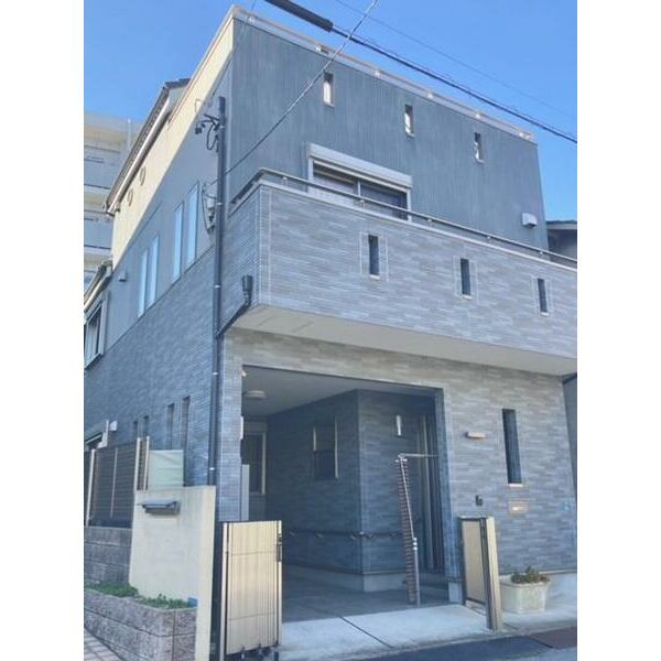 新生3丁目戸建の外観画像