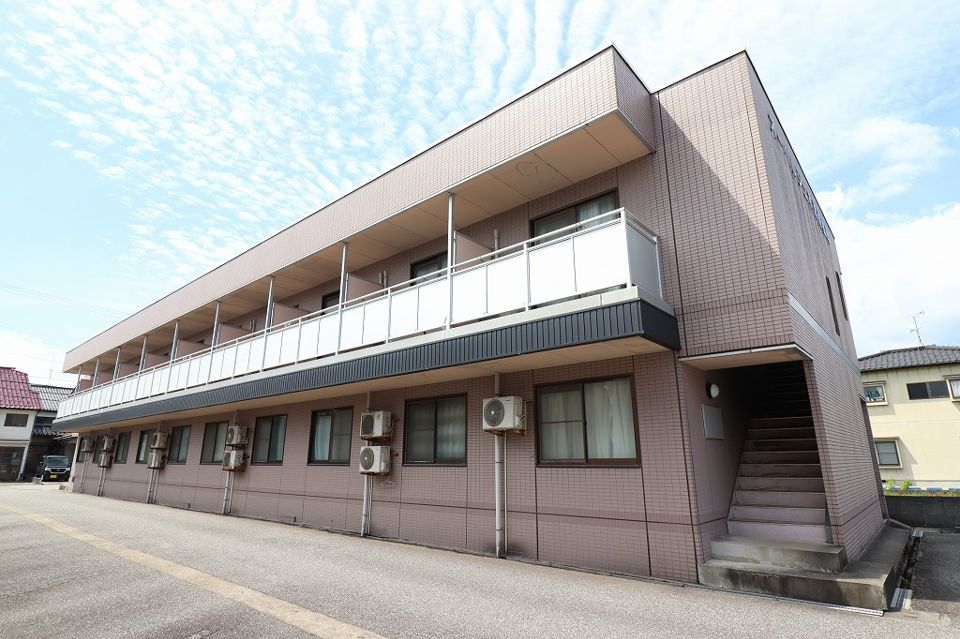 オーベルジュ木津南星町の外観画像
