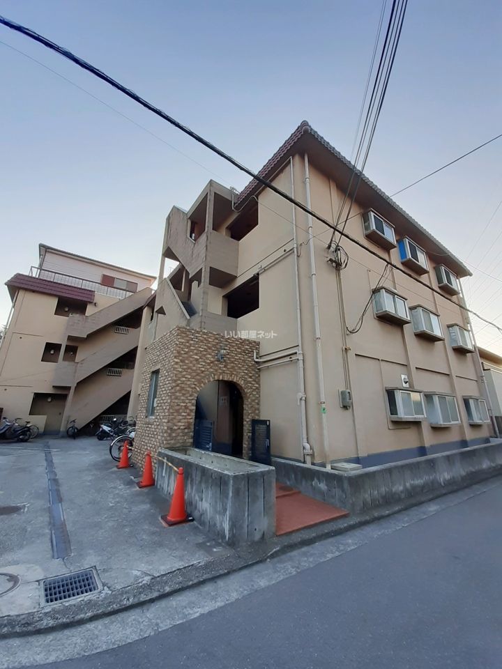 メゾン緑ヶ丘の外観画像