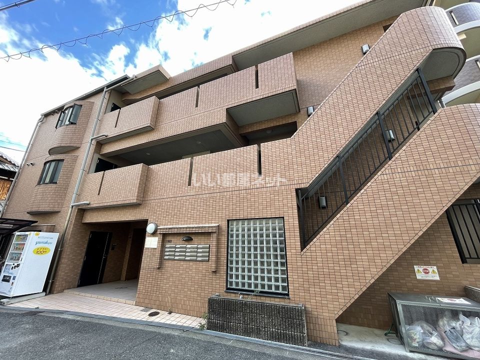 コータコートの外観画像