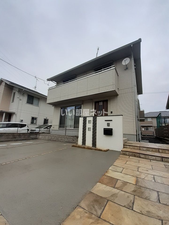 富田町下双又貸家の外観画像