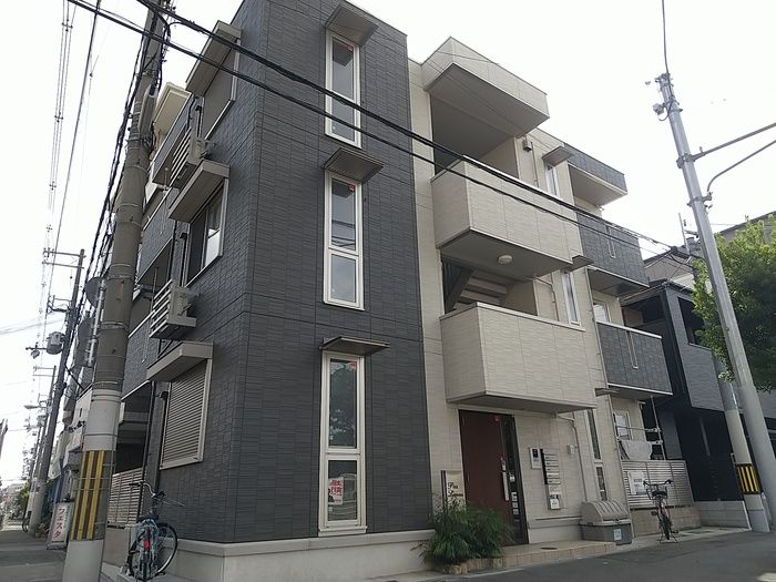 プティ ルピナスの外観画像