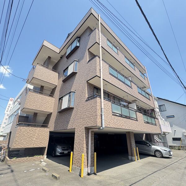 メゾンドグリュの外観画像